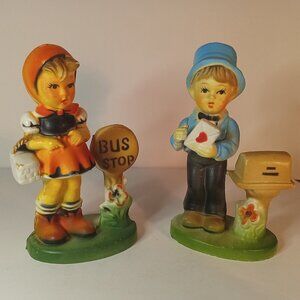 Set of 2 Kitch Plastic 50s Figurines 4.5 in tall Made in Macau